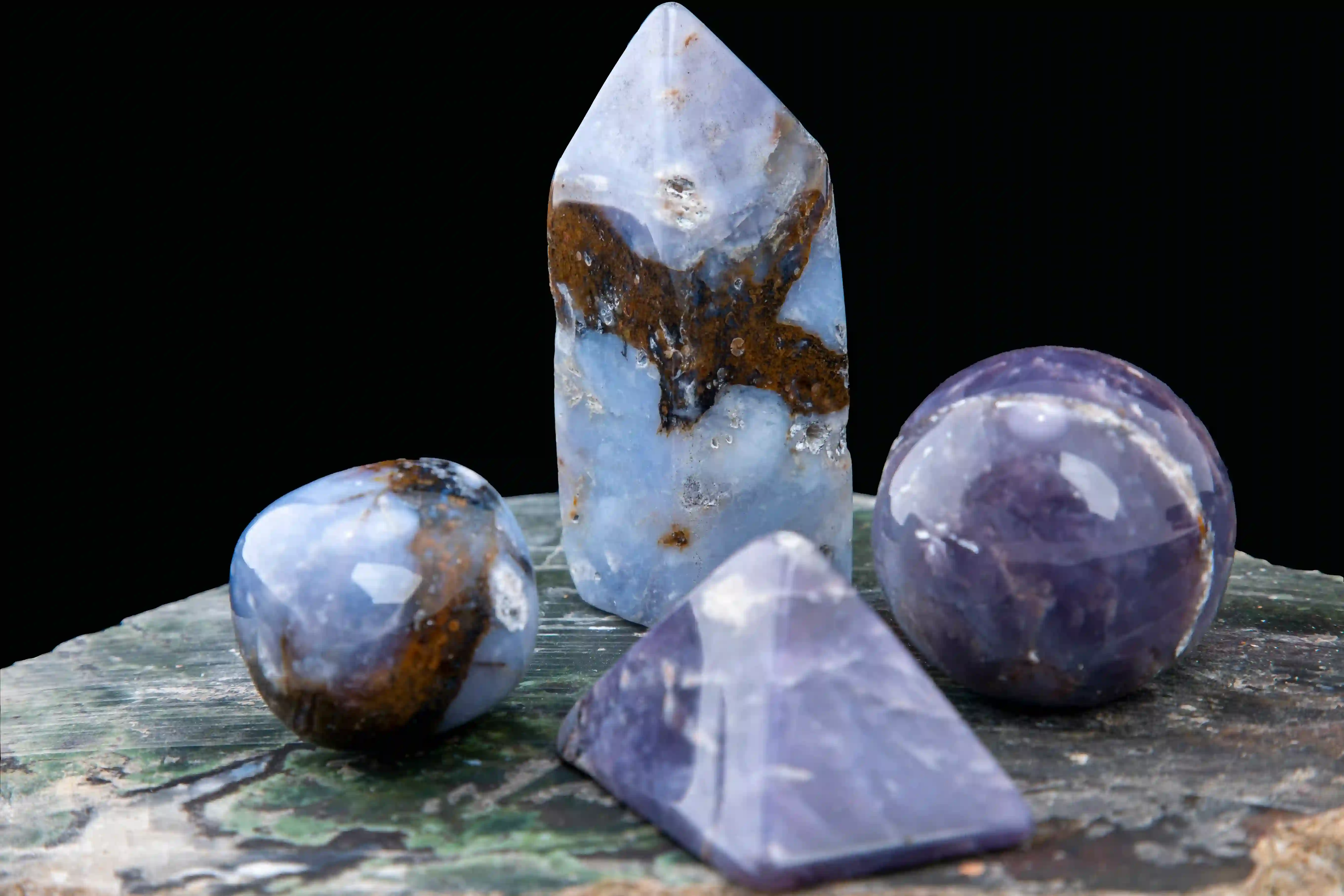 Agate Semi-Precious Gemstone Mine